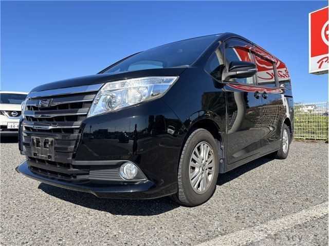 2016 Toyota Noah