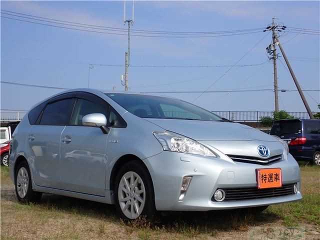 2014 Toyota PRIUS α