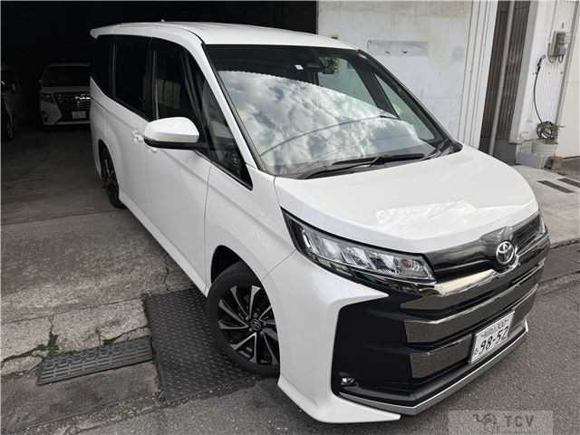 2023 Toyota Noah