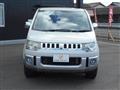 2011 Mitsubishi Delica D5