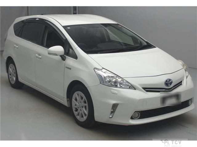 2014 Toyota PRIUS α