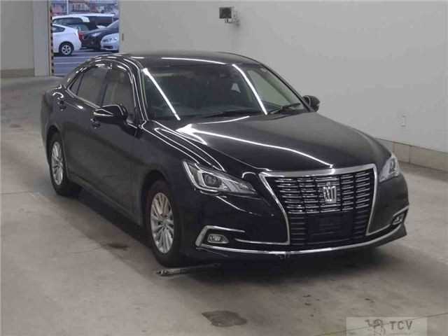 2016 Toyota Crown