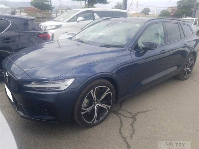 2022 Volvo V60