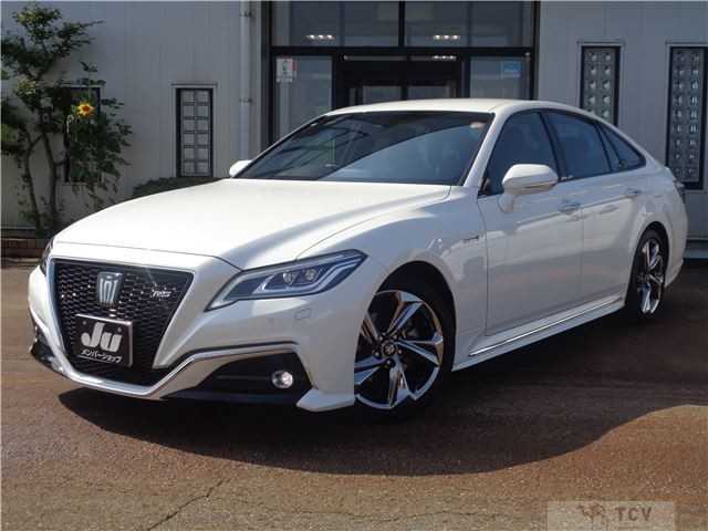 2018 Toyota Crown Hybrid