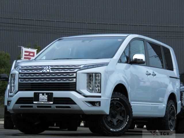 2025 Mitsubishi Delica D5