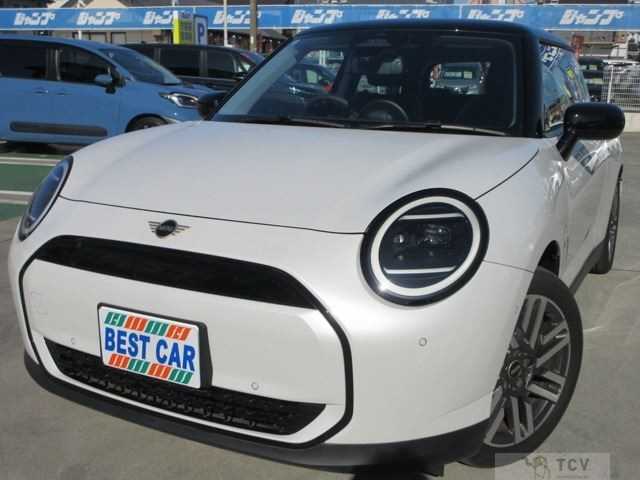 2024 Rover Mini