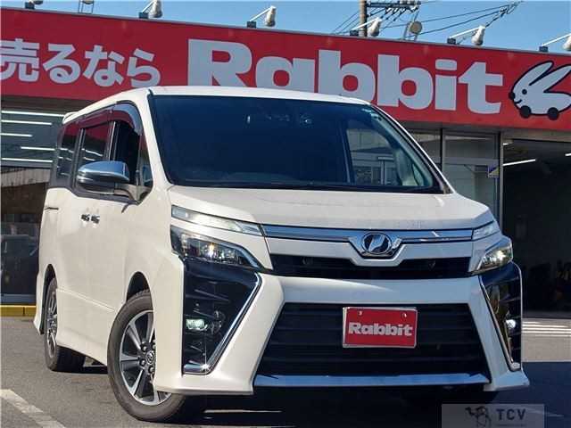 2017 Toyota Voxy