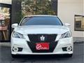 2013 Toyota Crown Hybrid