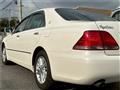 2004 Toyota Crown Royal Series