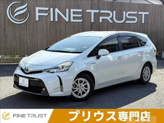 2015 Toyota PRIUS α