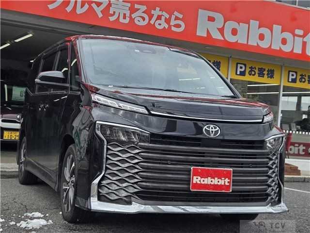 2023 Toyota Voxy
