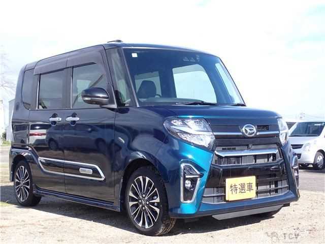 2022 Daihatsu Tanto Custom