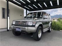 1996 Mitsubishi Pajero