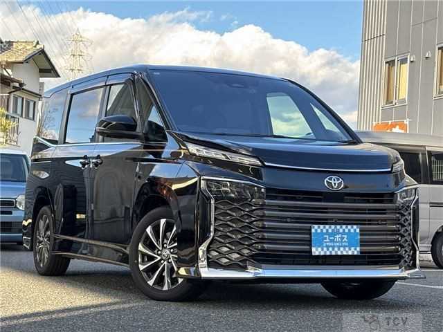 2024 Toyota Voxy