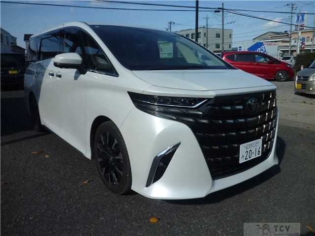 2024 Toyota Alphard Hybrid