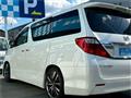 2013 Toyota Alphard G