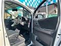 2013 Toyota Alphard G