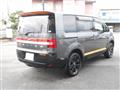 2018 Mitsubishi Delica D5