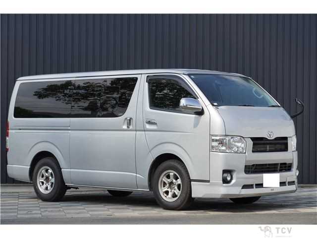 2015 Toyota Regiusace Van
