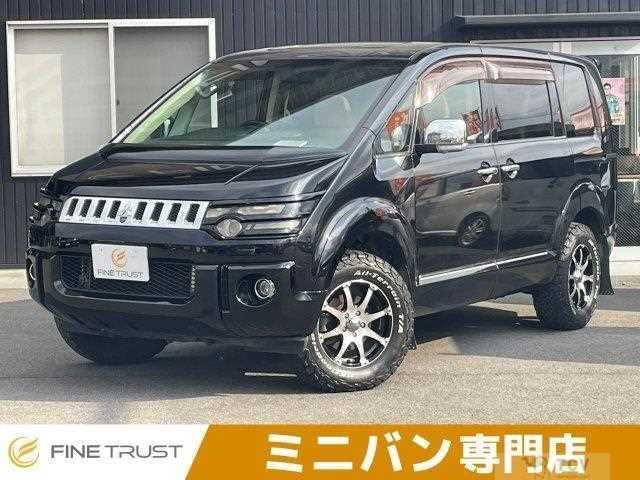 2010 Mitsubishi Delica D5