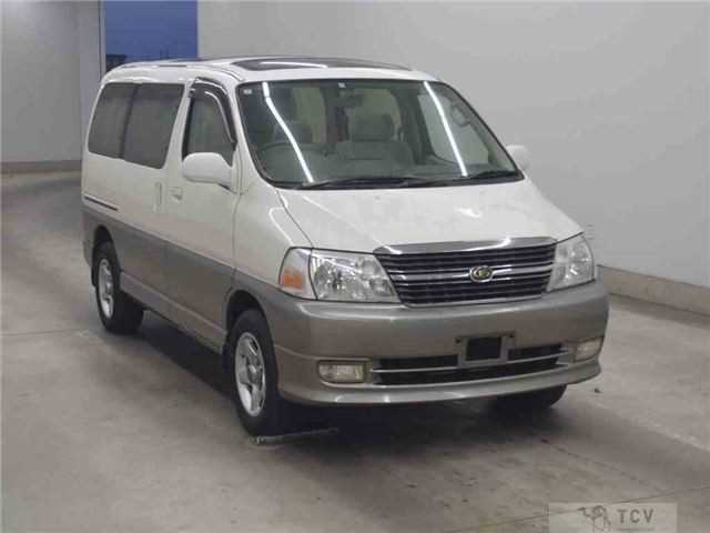2001 Toyota Granvia