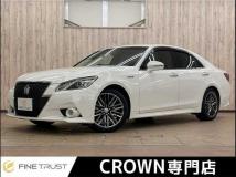 2013 Toyota Crown Athlete Series