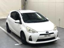 2013 Toyota AQUA