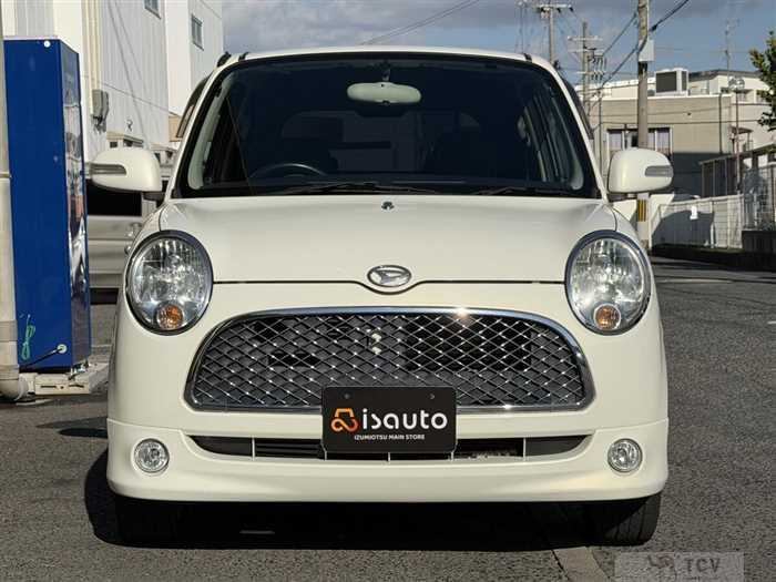 2005 Daihatsu Miragino