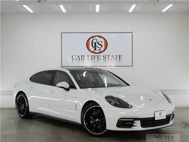 2019 Porsche Panamera