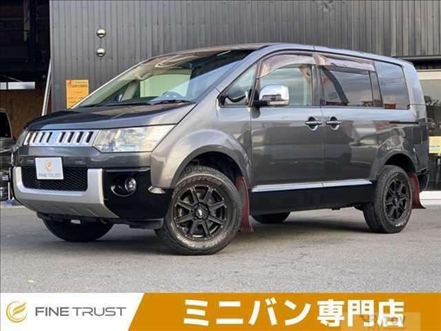 2013 Mitsubishi Delica D5