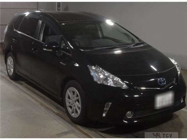 2011 Toyota PRIUS α