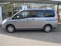 2009 Nissan Serena