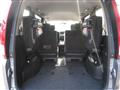 2009 Nissan Serena
