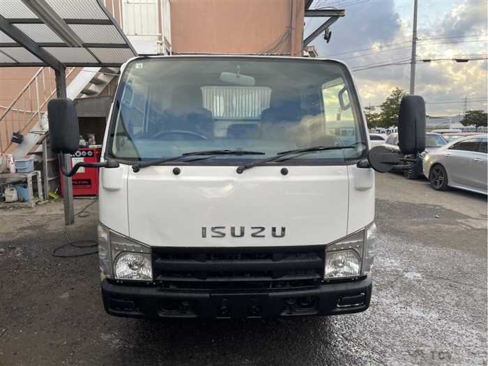 2014 Isuzu Elf Truck