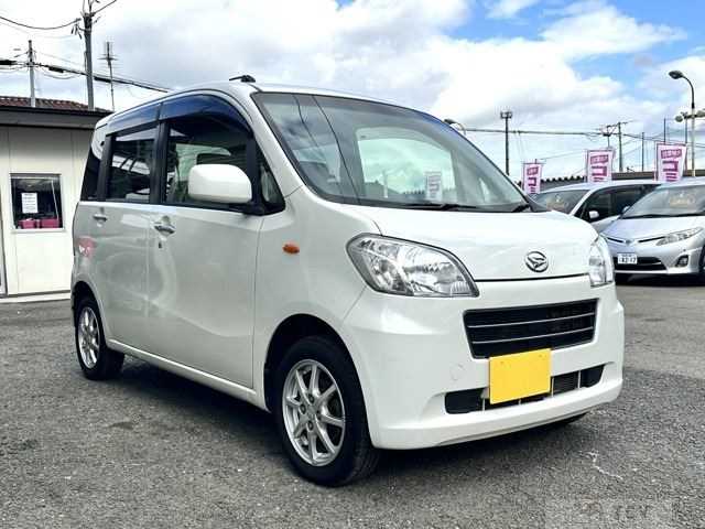 2013 Daihatsu Tant Exe