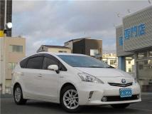 2012 Toyota PRIUS α