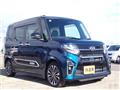 2022 Daihatsu Tanto Custom