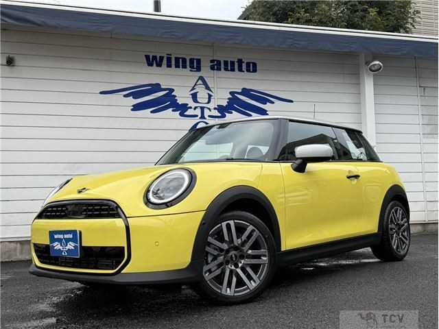 2025 BMW MINI