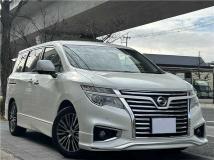 2017 Nissan Elgrand