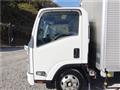 2010 Isuzu Elf Truck