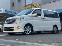 2004 Nissan Elgrand