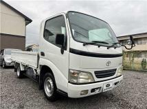 2004 Toyota Dyna Truck