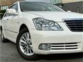 2004 Toyota Crown Royal Series