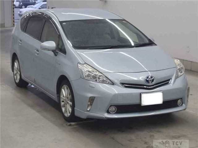 2014 Toyota PRIUS α