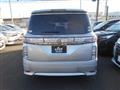 2015 Nissan Elgrand