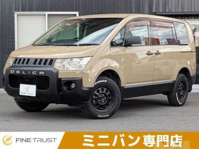 2011 Mitsubishi Delica D5
