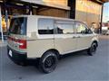 2011 Mitsubishi Delica D5