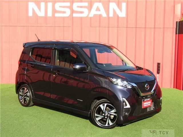 2022 Nissan Nissan Others