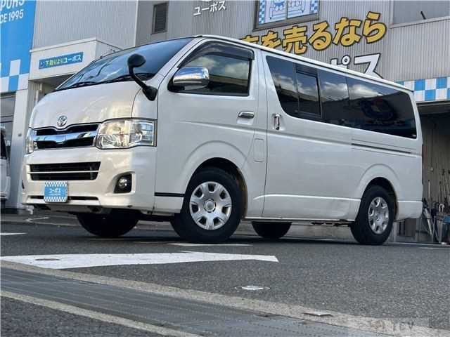 2012 Toyota Regiusace Van