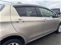 2015 Toyota Vitz